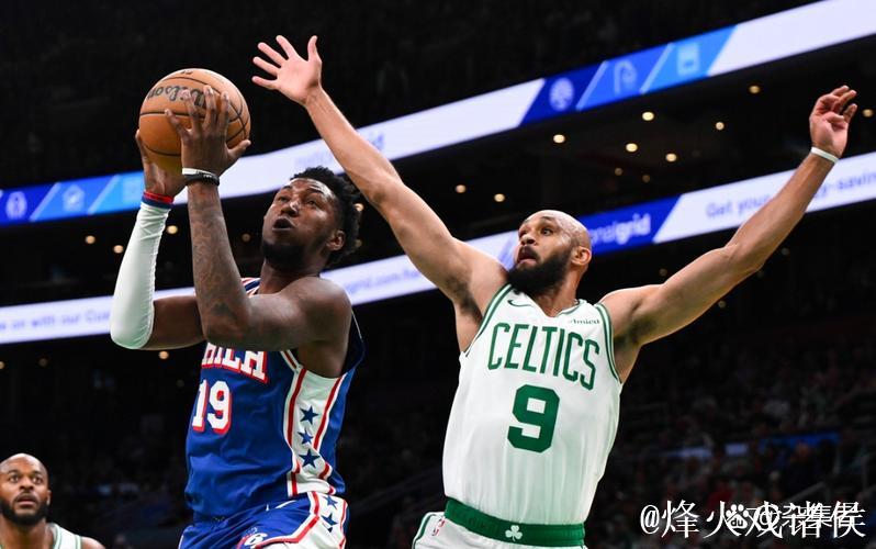 布朗18分塔图姆16+10 凯尔特人狂胜76人50分 布朗18分塔图姆16+10 凯尔特人狂胜76人50分